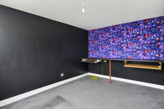 2 bed Terraced to rent Image 11