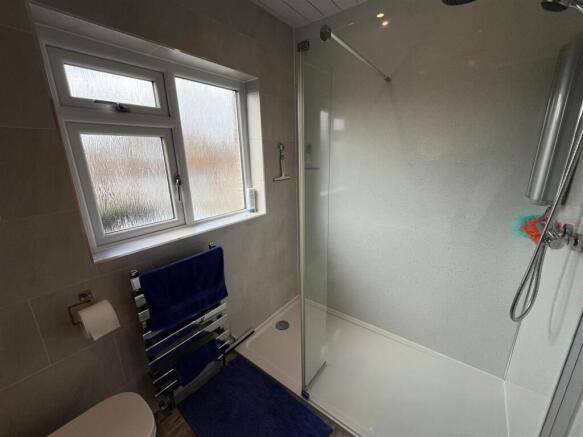 3 bed Semi-Detached for sale Image 12
