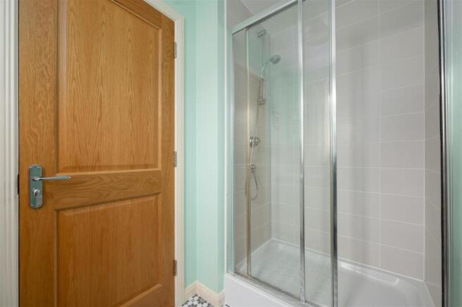 10McGregorCourt029.JPG
