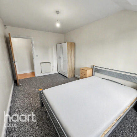 2 bed Apartment for sale Image 7