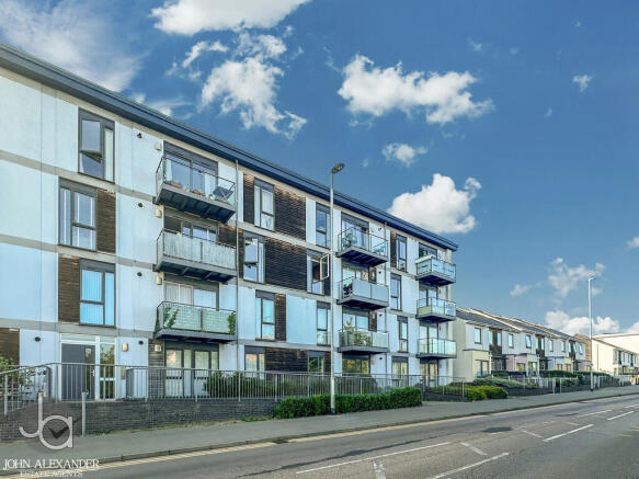 1-bed flat on Turner Road, Colchester, £130,000