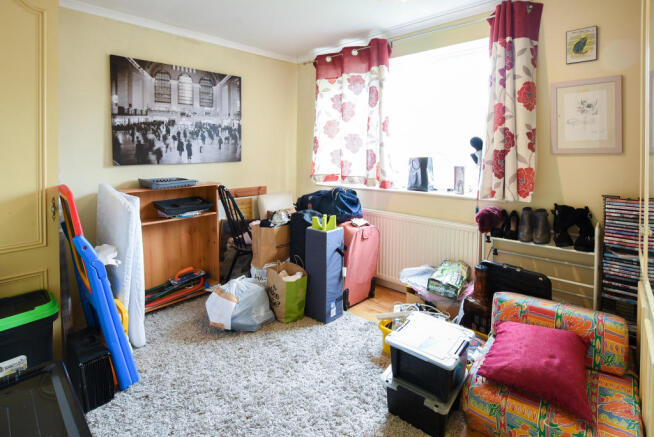 Bedroom/Office