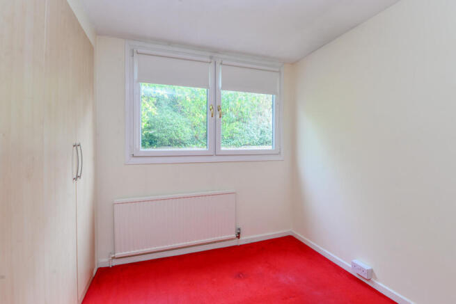3 bed Semi-Detached for sale Image 10