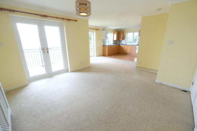 OPEN PLAN ROOM