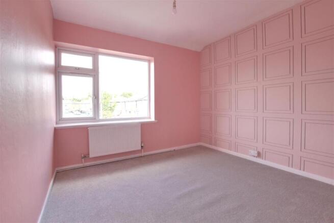 4 bed Terraced for sale Image 9