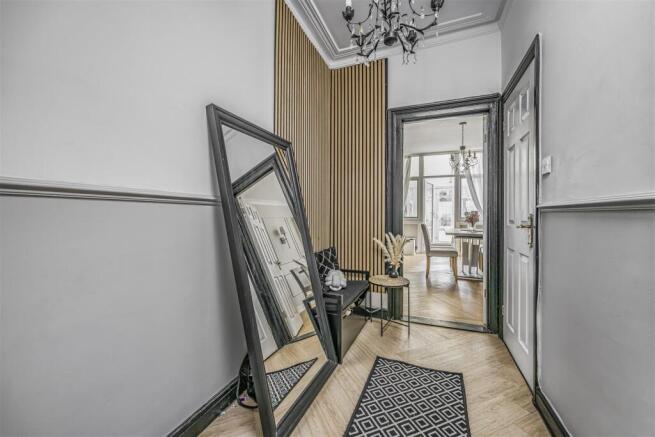 15 Lyndhurst Road, Copnor-PorticoMarketing-SoldBy-