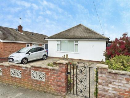 Woods Loke West, Oulton Broad, Lowestoft, Suffolk, NR32