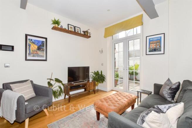 Lounge/ Kitchen/ Dining Room