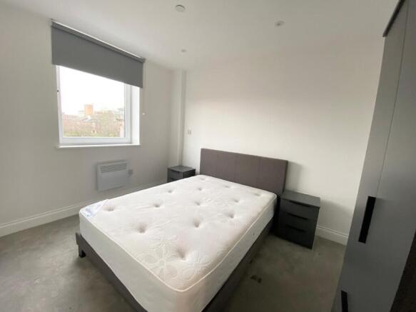 1 bed Apartment to rent Image 6