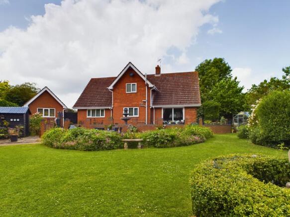 4-bed detached on Beesby Road, Maltby le Marsh, LN13, £365,000