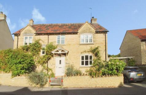 Barnes Close, Corston, SN16