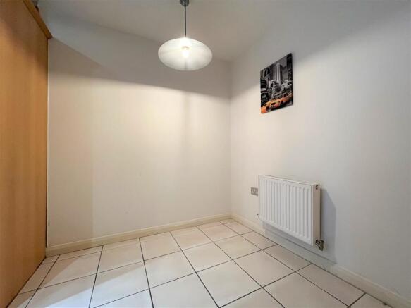 Kitchen Dining Area