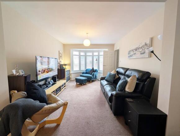 3 bed Detached for sale Image 3