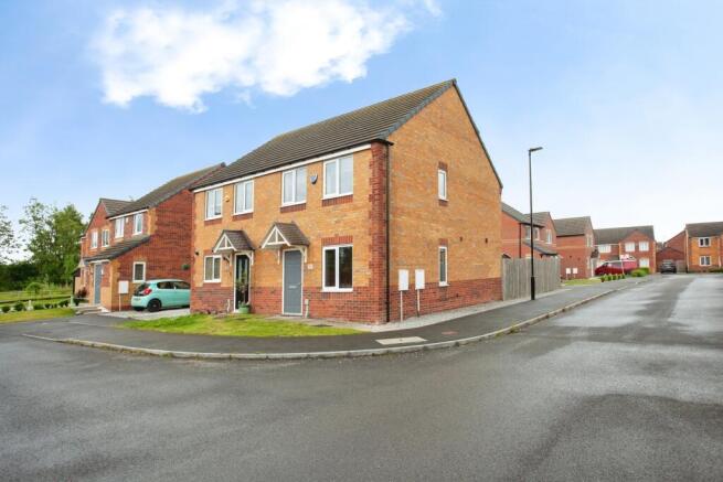3 bed Semi-Detached for sale Image 5
