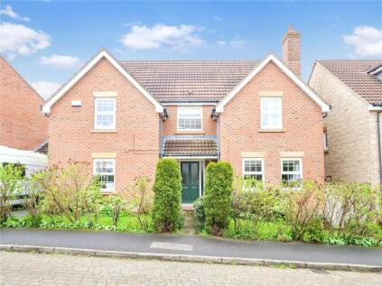 Detached Family Home - Winford