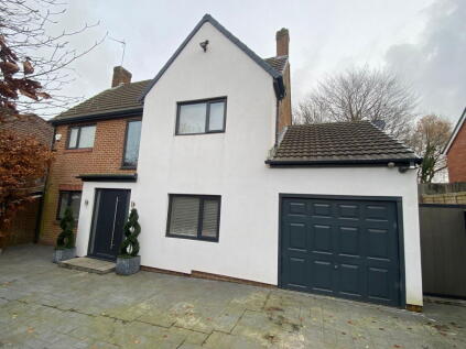 130 Chadderton Park Road, Chadderton, OL9 0QT