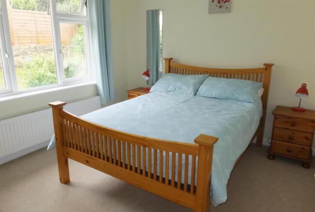 Bed 2.JPG