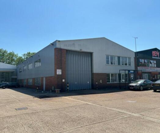 Unit 4, Priors Way Industrial Estate