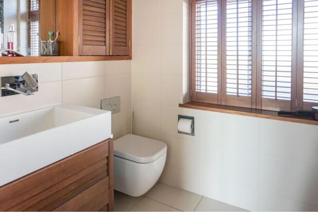 Master En-suite