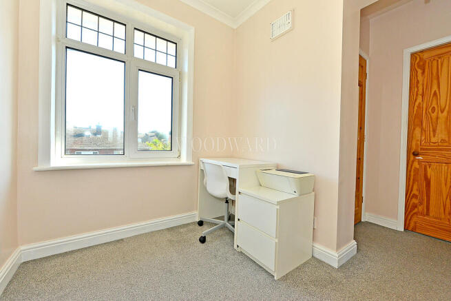 Office/Landing