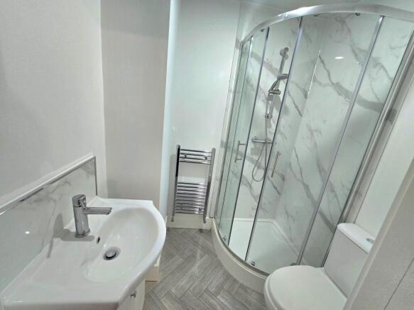 6 bed Terraced to rent Image 10