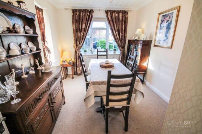 Bed 3/Dining Room
