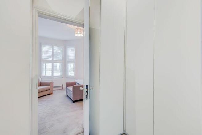 Walk-in wardrobe