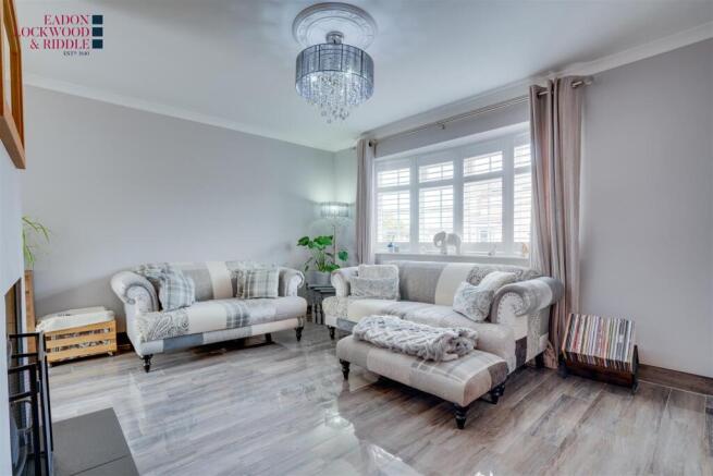 3 bed Detached for sale Image 7
