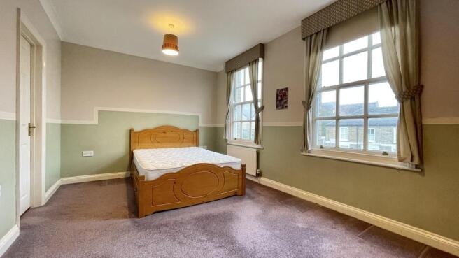 Bedroom 1.JPG