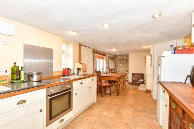 Kitchen/Dining Room