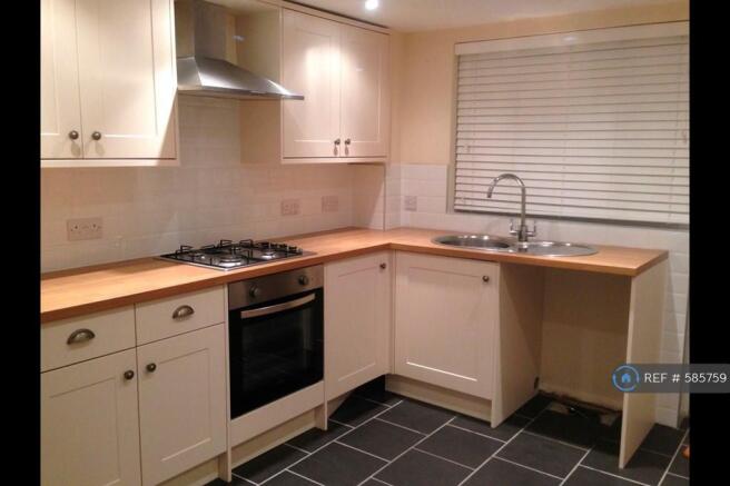 Kitchen With Space For Washing Machine