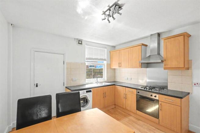 Kitchen_1.jpeg