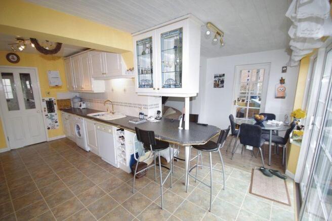 Kitchen/breakfast