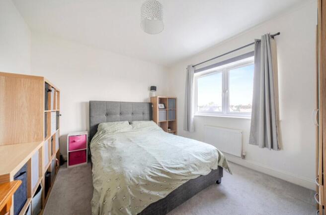 1401916-9-698c632...