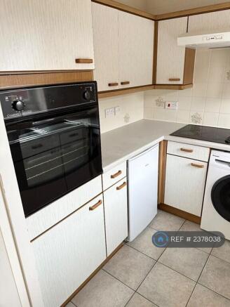 Eye Level Oven, No Need To Bend Down