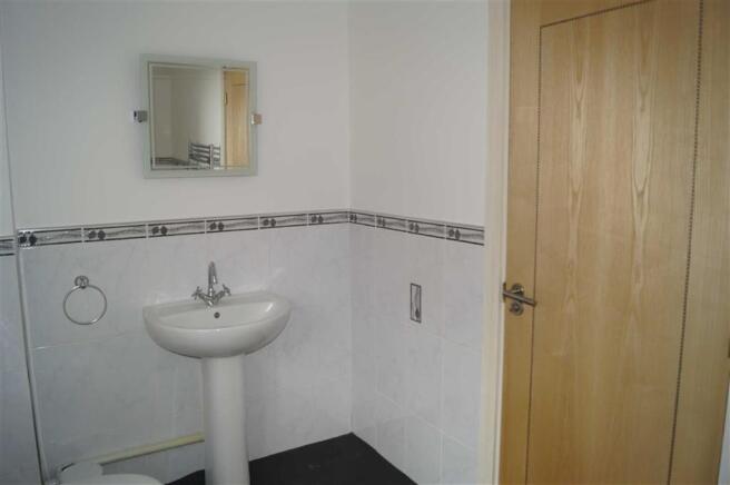 EN SUITE