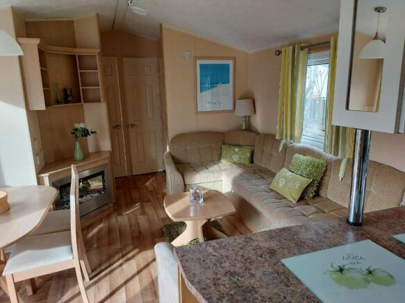 Centre lounge