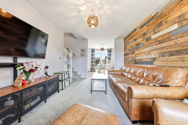3 bed Detached for sale Image 5