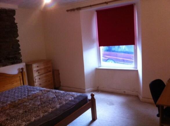 swpl 01 Bedroom 1.jp
