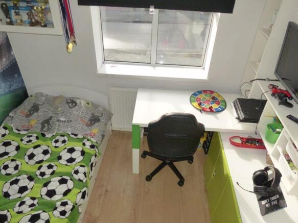 bed 3