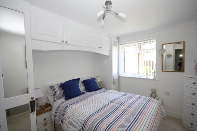 Chichester Court Bed