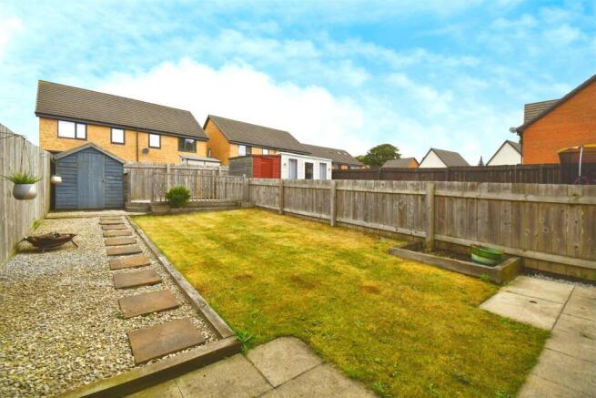 Middlesex Road, Hull photo 4