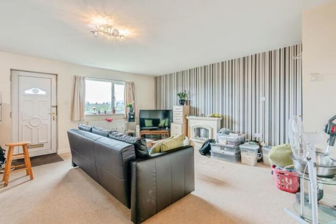 2 bed Flat for sale Image 5