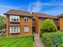 7, Eleanor Walk, Milton Keynes MK17 9QY