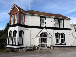 Broadshade Holiday Flats, 9, St Andrews Road, Paignton TQ4 6HA