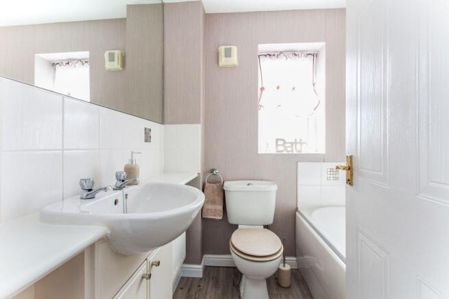 Bathroom / Wc