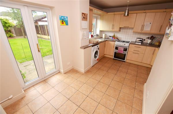 BREAKFAST KITCHEN.