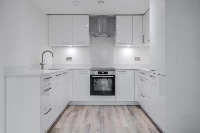 2 bed Flat to rent Image 7
