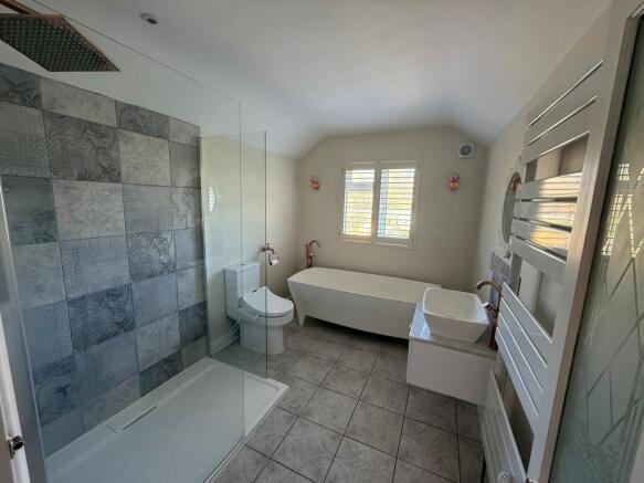 Large Bathroom with walk-in-shower