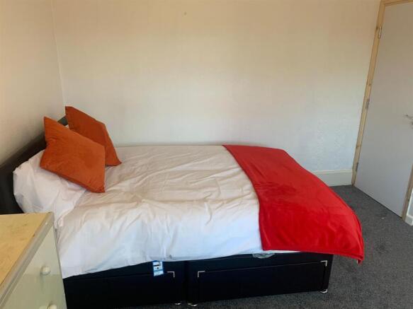 Bedroom 2 (Orange) .2.jpg